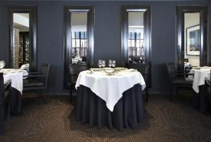 Tom Aikens