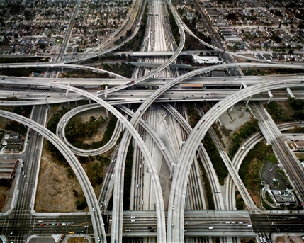 Edward Burtynsky: OIL