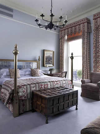 The Pelham Hotel
