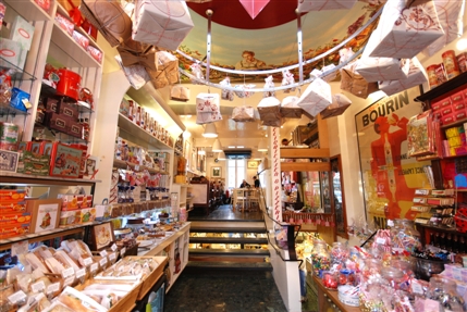 Tom's Delicatessen