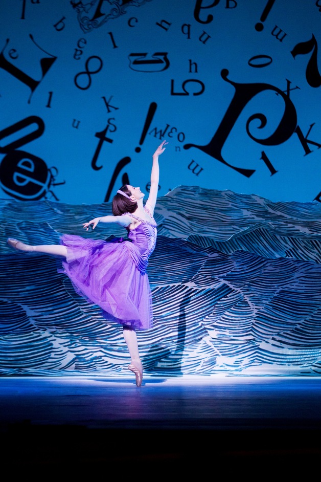 Alice's Adventures In Wonderland - Johan Persson, courtesy of ROH