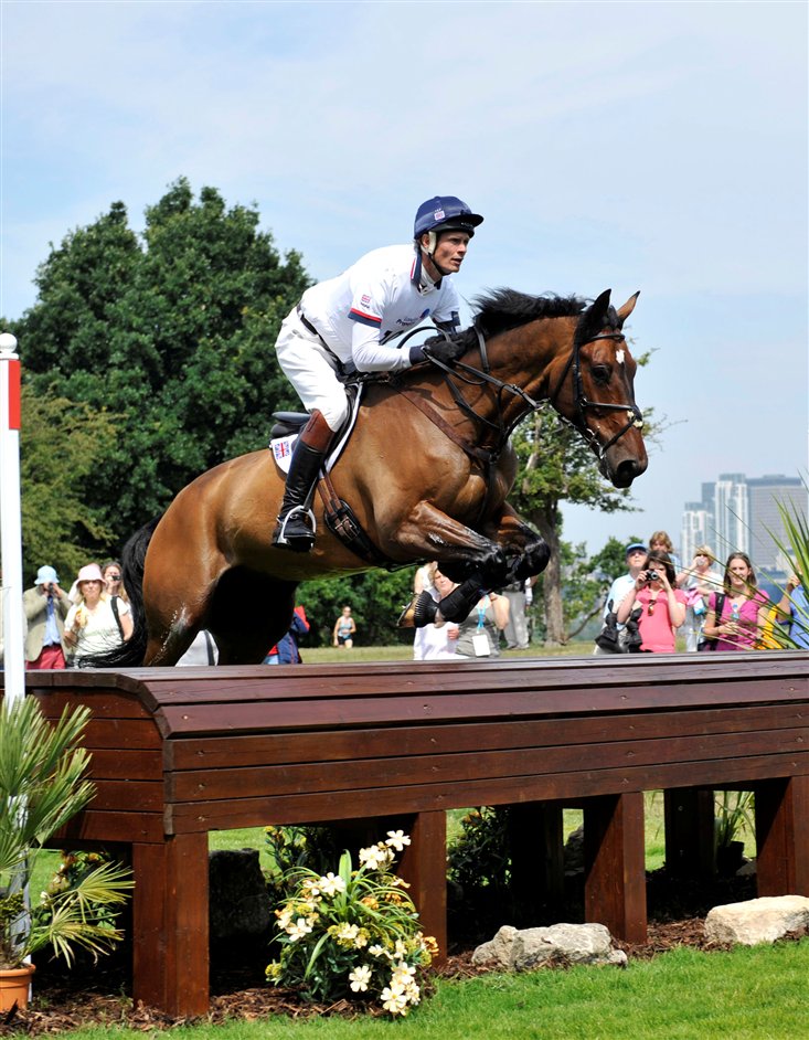 HorseWorld Live