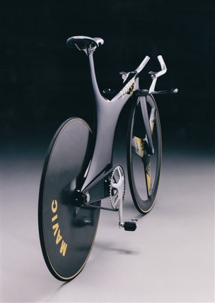 Sport vs Design - Lotus type 108 Olympic Pursuit bike, 1992 Sport vs Design - Lotus type 108 Olympic Pursuit bike, 1992