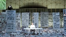 Lecture On Nothing, Robert Wilson by Wonge Bergmann