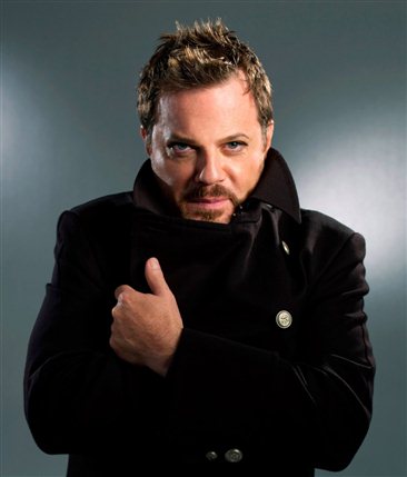 Eddie Izzard: Force Majeure Eddie Izzard: Force Majeure
