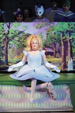 The Tales of Hoffmann - Courtesy of Bayerische Staatsoper, Wilfried Hösl