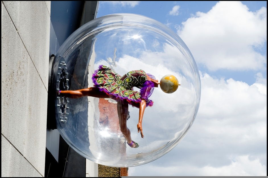 Yinka Shonibare: Globe Head Ballerina - Photo: Sim Canetty-Clarke Image from LondonTown.com Yinka Shonibare: Globe Head Ballerina - Photo: Sim Canetty-Clarke
