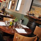 Gustoso Ristorante & Enoteca hotels title=