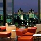 SkyLounge at DoubleTree by Hilton Tower of London hotels title=