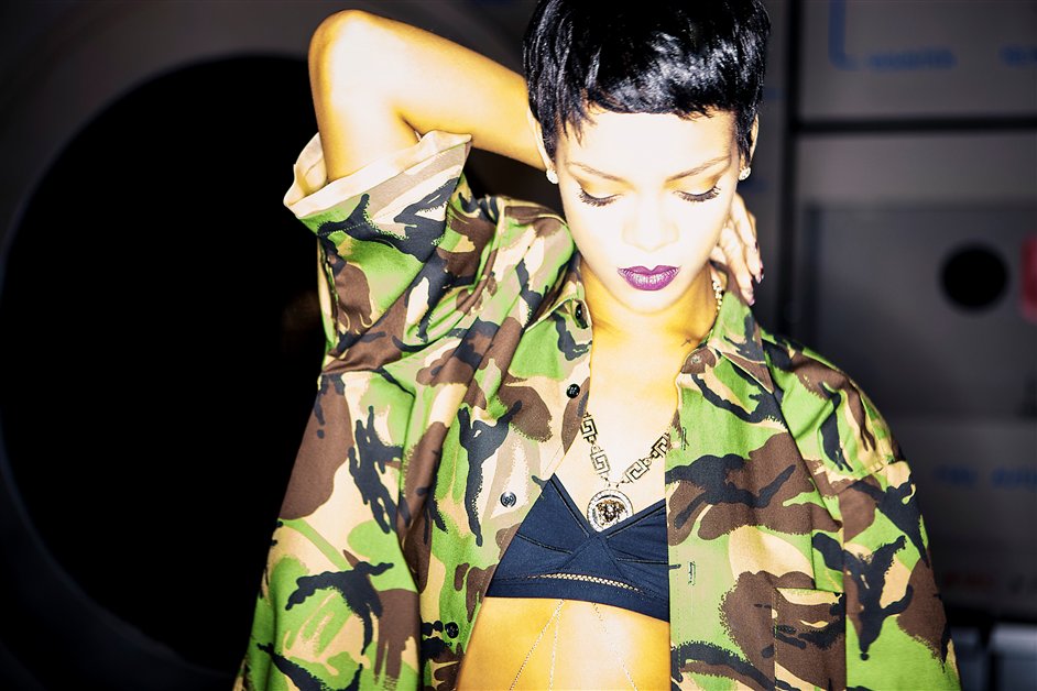 Rihanna: Diamonds Tour Image from LondonTown.com Rihanna: Diamonds Tour
