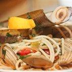 Bonnie Gull Seafood Shack hotels title=