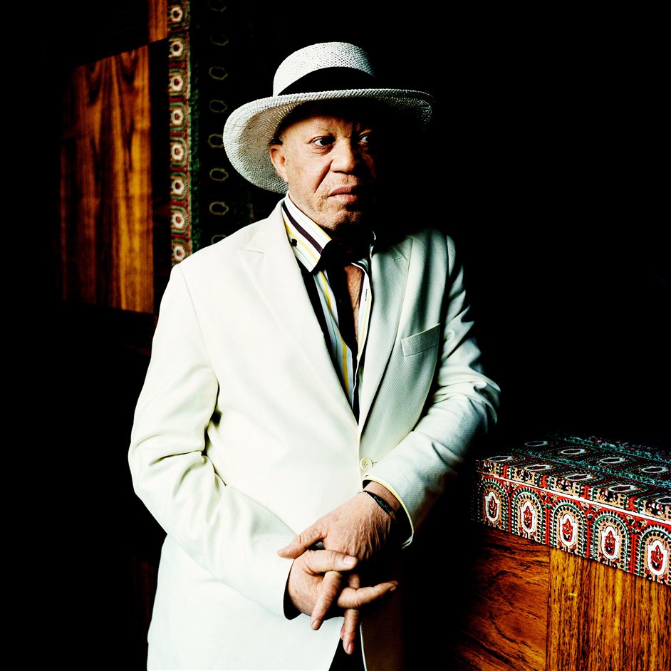 Salif Keita - credit Richard Dumas Image from LondonTown.com Salif Keita - credit Richard Dumas