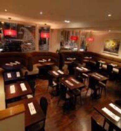 Amici Italian Restaurant Courtyard Wine Bar Ken Kennington Lane Amici Italian Restaurant Courtyard Wine Bar Ken