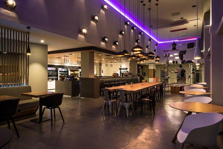 Moxy London Stratford In London Nearby Hotels Shops And Restaurants