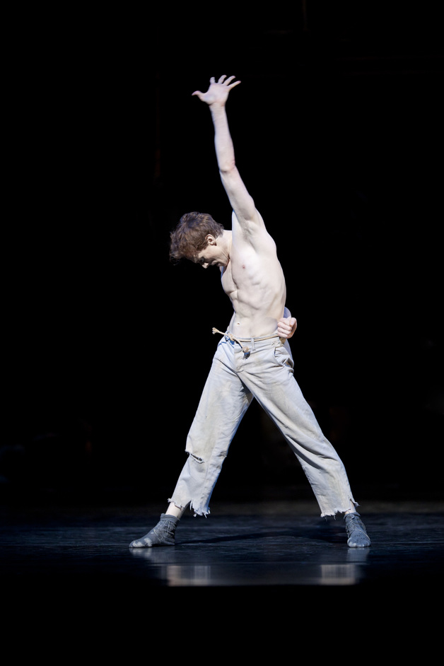 Kenneth MacMillan: A National Celebration - The Judas Tree. Edward Watson. ROH. Photo Johan Perrson. 2010.