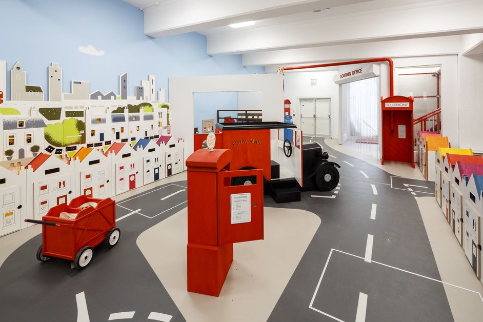 The Postal Museum and Mail Rail - Sorted!  The Postal Museum - Miles Willis