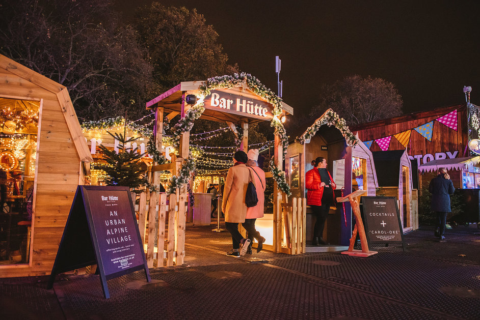 Hyde Park Winter Wonderland - Bar Hutte Karaoke  IMG