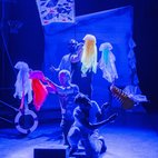 Captain Flinn and the Pirate Dinosaurs: The Magic Cutlass hotels title=