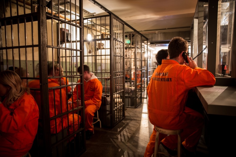 Alcotraz Penitentiary: Cell Block Six Eight